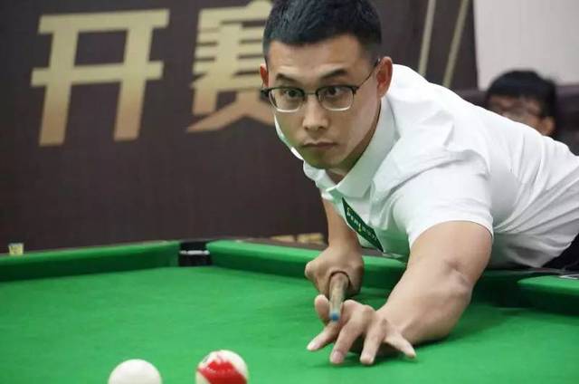 体育美国小将麦克劳林打破女子400米栏世界纪录