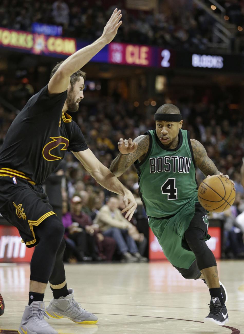 4次助攻 4次助攻